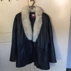 Leather jacket with fur neckline